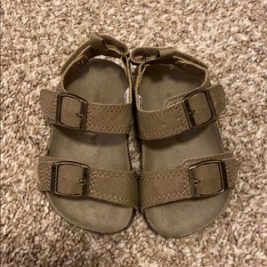 NWOT Carter’s toddler sandals size 5